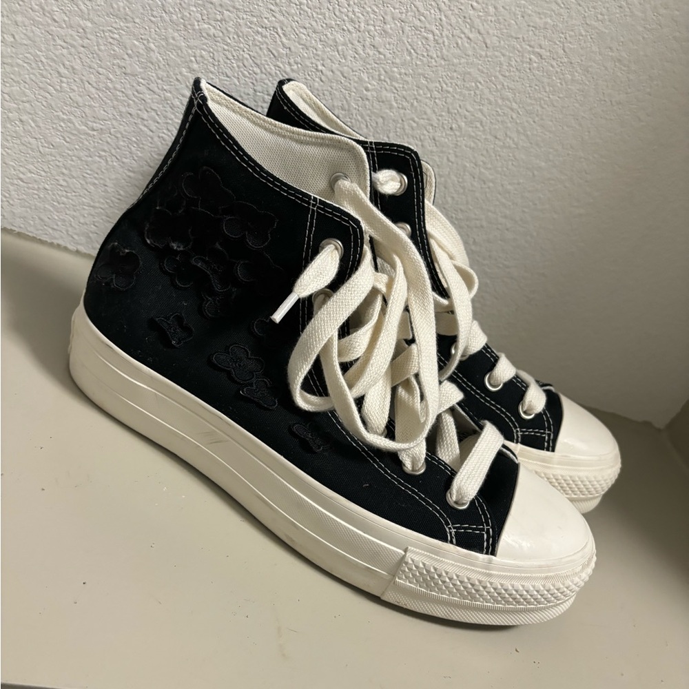 Platform converse